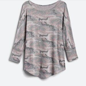 Market & Spruce Pink Camo Dolman Knit Top EUC Size M Super Soft